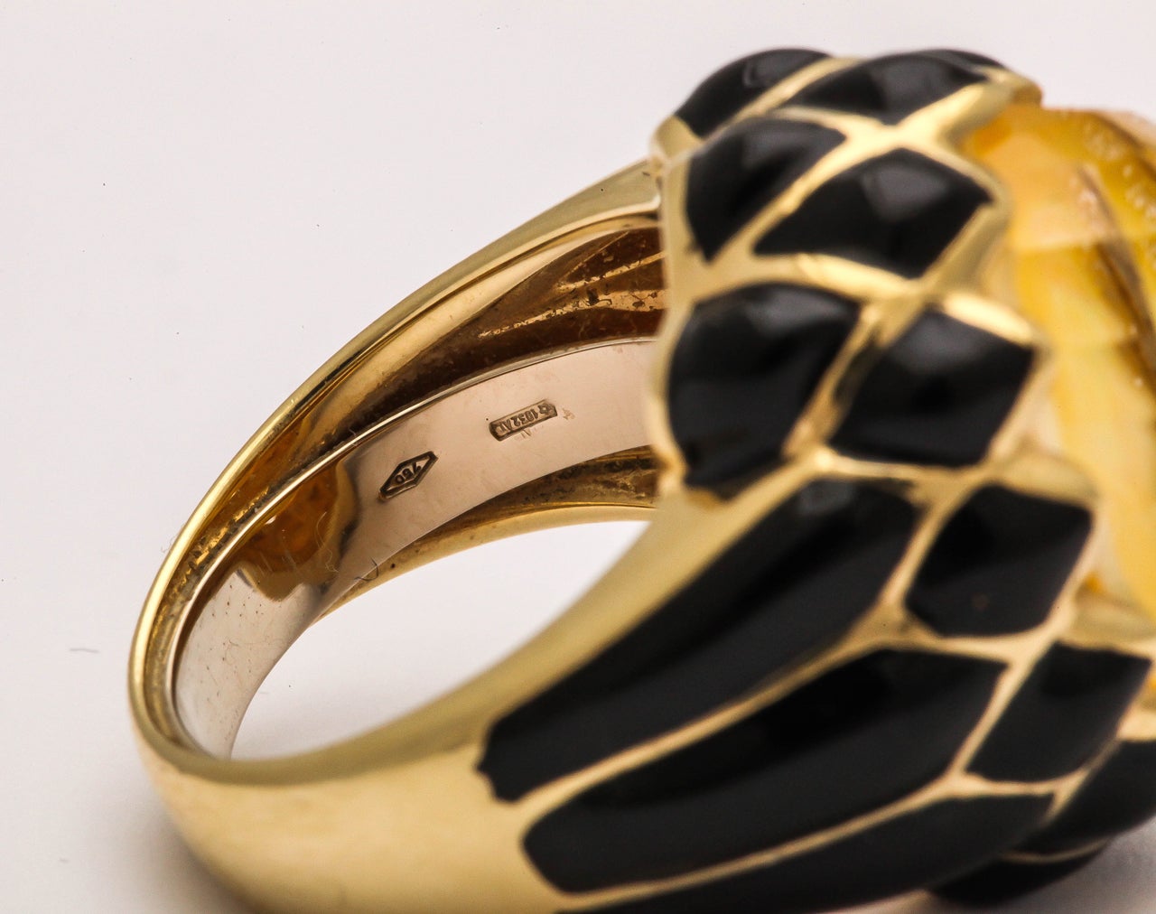 Black Enamel Faceted Citrine Gold Ring 1